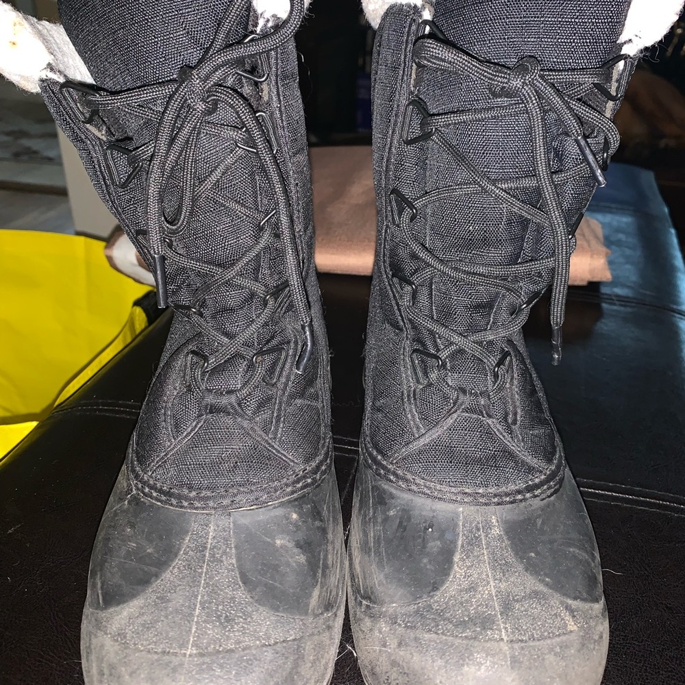 Sorel Women’s Cumberland Winter Boots – Size 8